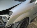 Kuva 3: Toyota Corolla Verso 1.6 VVT-i 2006