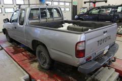Toyota Hilux 2.5D-4D 2wd 2ovinen