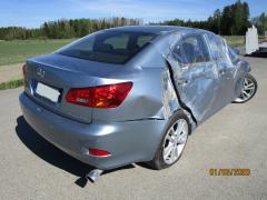 Toyota Lexus IS220d -08