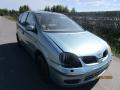 Kuva 3: Nissan Almera Tino 1.8 -02 2002