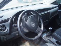 Toyota Auris 1.2T -16