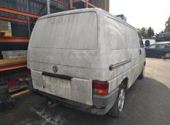 Volkswagen Transporter 2,4D lyhyt -94