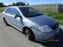 Toyota Corolla 1.4 VVti sed. -02