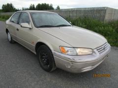 Toyota Camry 2.2 sed. -98