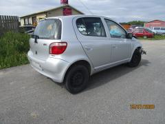 Toyota Yaris 1.0 5-ov. -03