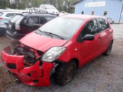 Toyota Yaris Pre-Facelift 5D HB 1.3VVT-i MT5 Terra FRA
