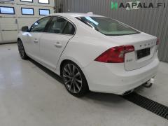 Volvo S60 II 2.0 D4