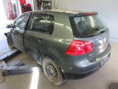 Volkswagen Golf V 1,6 75kW