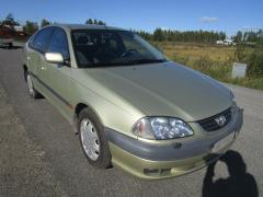 Toyota Avensis 1.8 VVT-i LB -01