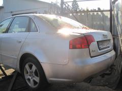 Audi A4 1,8 T aut. hopea sedan