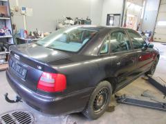 Audi A4 1,6 74kW