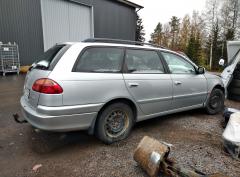Toyota Avensis 2,0VVT-i  farm. -03