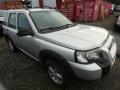 Kuva 3: Land Rover Freelander 2.5 V6 4x4 Maastoauto 2004