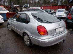 Toyota Corolla E112 Facelift 5D LB 1.6VVT-i MT5 Sol Engl.