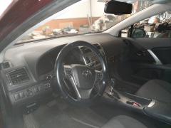 Toyota Avensis 08->>