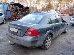 Ford Mondeo III Pre-Facelift 4D Sedan 1.8i MT5