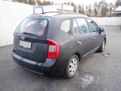Kia Carens 5D MPV 2.0i EX MT5 5-Henk.