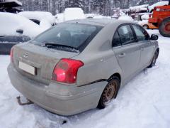Toyota Avensis T25 5D LB 1.8VVT-i MT5 Elegant