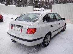 Hyundai Elantra Pre-Facelift 5D HB 1.6i GL MT5