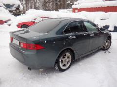 Honda Accord CL Pre-Facelift 4D Sedan 2.4i MT6 Executive