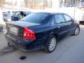 Kuva 3: Volvo S80 4D Sedan 2.4 D5 A/T Graphite Edition 2006