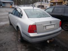 VW Passat 3B 4D Sedan 1.6i MT5 Comfortline