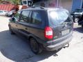 Kuva3: Opel Zafira A Facelift 5D MPV 1.6i MT5 7-H.