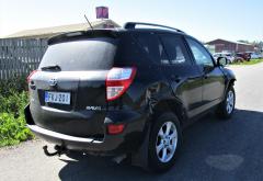 Toyota Rav 4 2.2 D4D 4WD -11