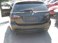 BMW 3-sarja E90 330d 170kw