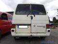 Kuva 3: Volkswagen Transporter 2.5TDI lyhyt bussi  -02 2002