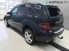 Mercedes-Benz ML (W164) 320 CDi