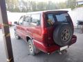 Kuva 3: Nissan Terrano II 5D SUV 2.7TD MT5 4WD SLX 1995