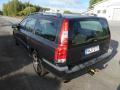 Kuva 3: Volvo V70  II (SW, P80_) 2.4 D5 2002 163hv 2002