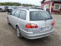 Kuva 3: Toyota Avensis Station Wagon (_T22_) 1.6 VVT-i 2003 110hv 2003