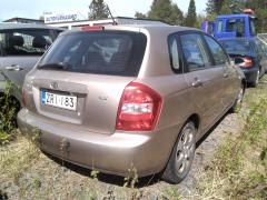 Kia Cerato 1.6 -05 Hatchback FE2422/261