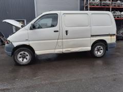 Toyota Hiace  2.5D-4D 4WD lyhyt -02