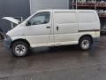 Kuva3: Toyota Hiace  2.5D-4D 4WD lyhyt -02