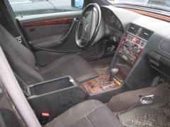 Mercedes-Benz C 180 2.5td
