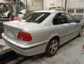 Kuva 3: BMW 5-sarja E39 2000