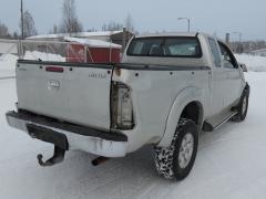 Toyota Hilux 4wd 2ovinen 2.5 D-4D 4WD 2008 120hv