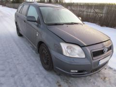 Toyota Avensis  2.2 D-CAT farm. -05