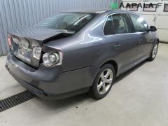 Volkswagen Jetta V 1.6i 8V