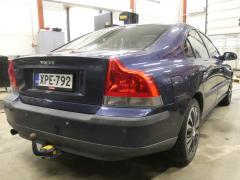 Volvo S60  2.4 T 2001 200hv
