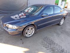 Volvo S60  2.4l  140hv