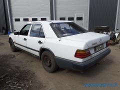 Mercedes-Benz 124 SEDAN 300D-AUTOMATIC -87