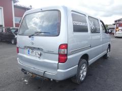 Toyota Hiace  V  2.5 D-4D 4WD 117hv (LYHYT)
