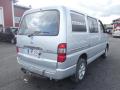 Kuva 3: Toyota Hiace  V  2.5 D-4D 4WD 117hv (LYHYT) 2009