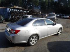 Chevrolet Epica Pre-Facelift 4D Sedan 2.0i R6 A/T