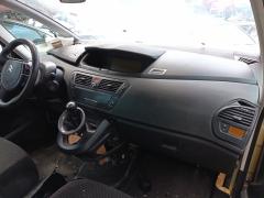 Citroen C4 Grand Picasso -06