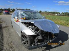 BMW E 90 318 i -08